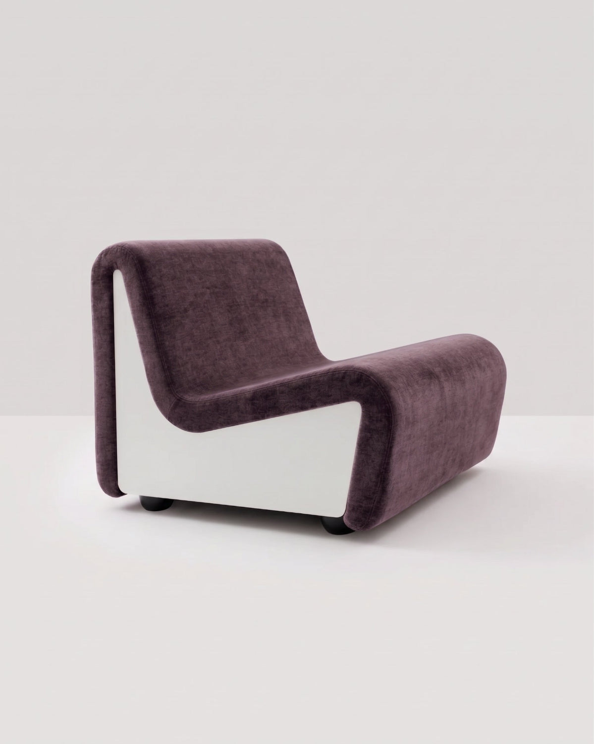 Dialogue lounge chair in Mud fabric and white lacquered wood side panels