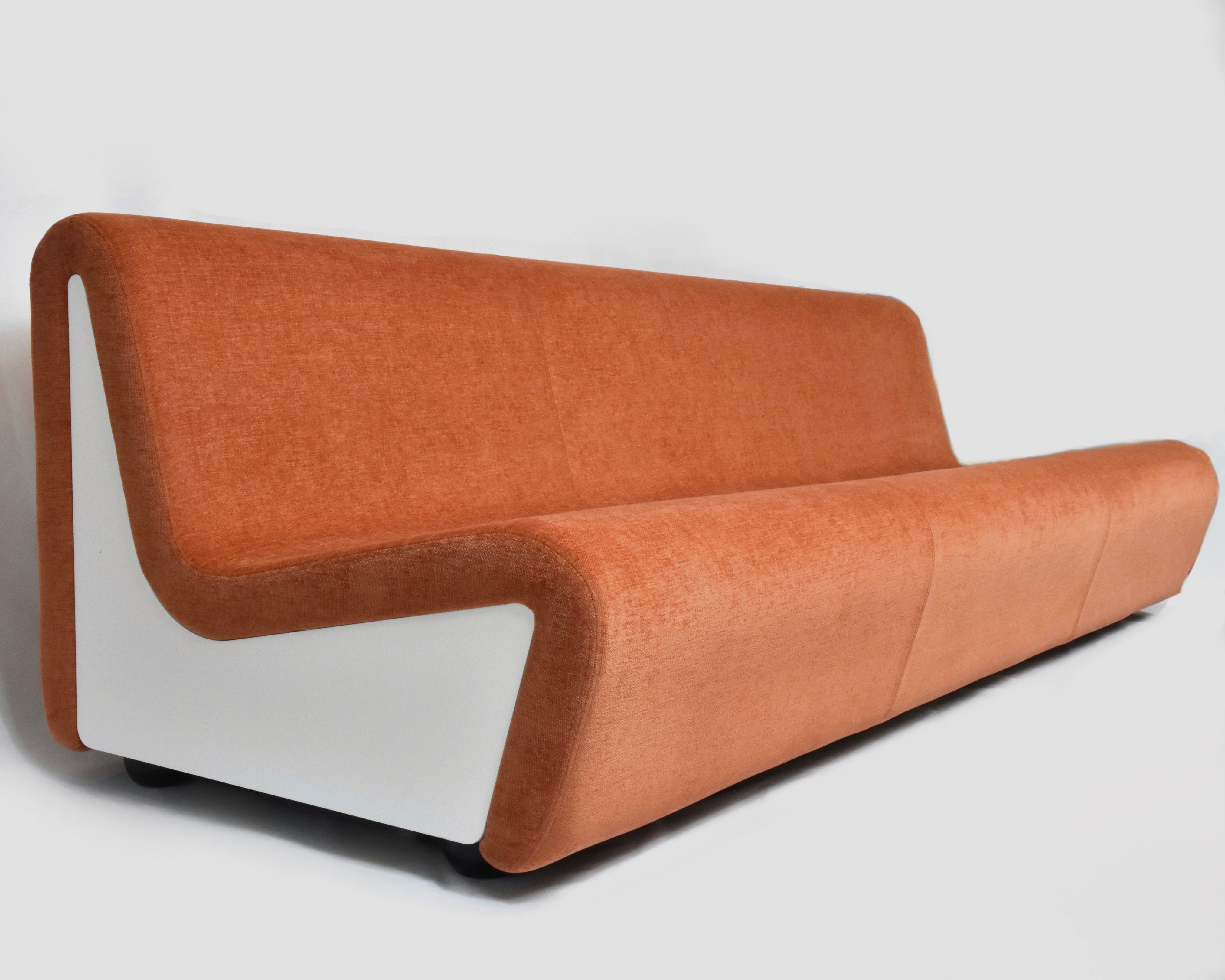 Dialogue Sofa, 1967