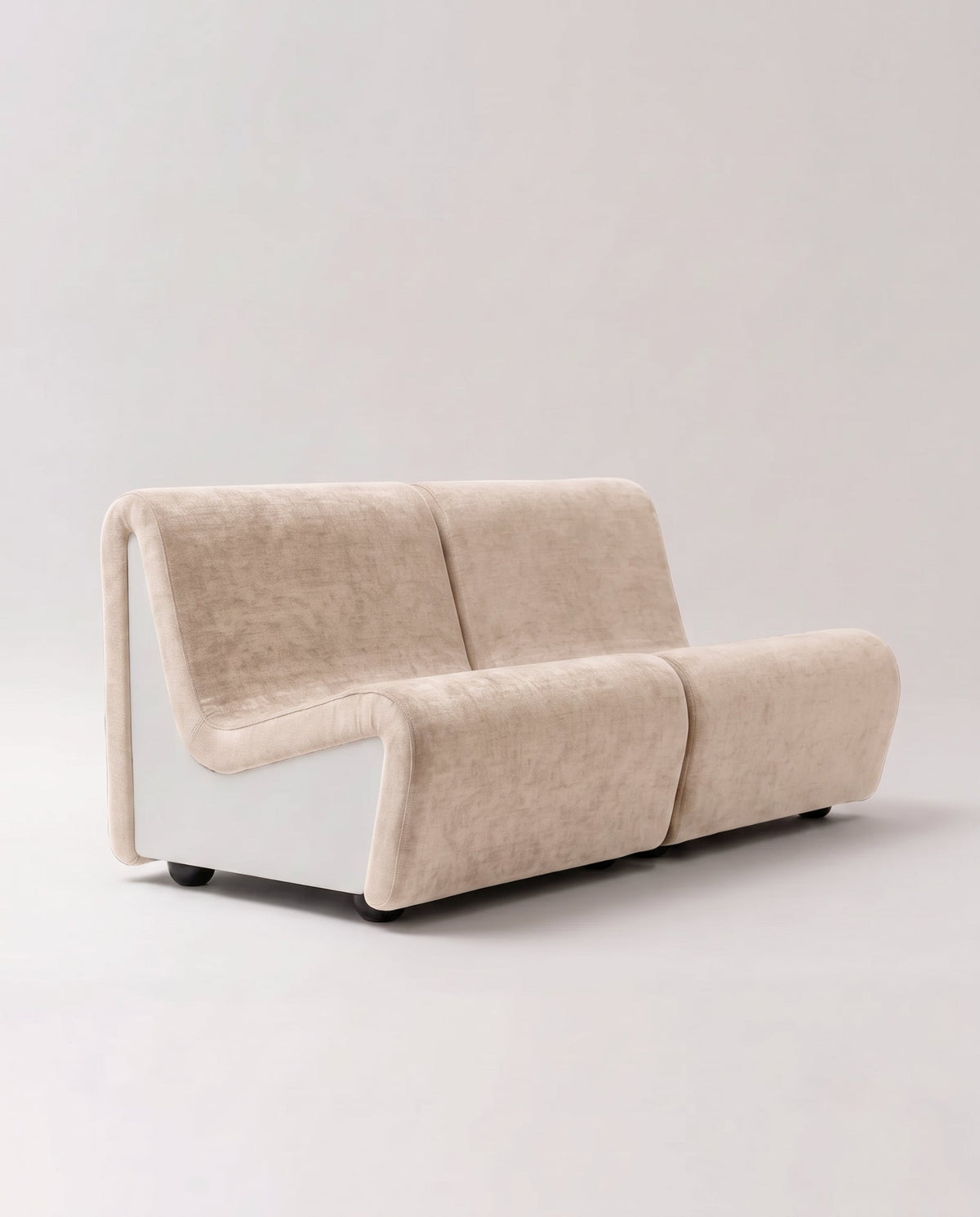 Dialogue 2 seat sofa in beige fabric and white lacquered wood side panels