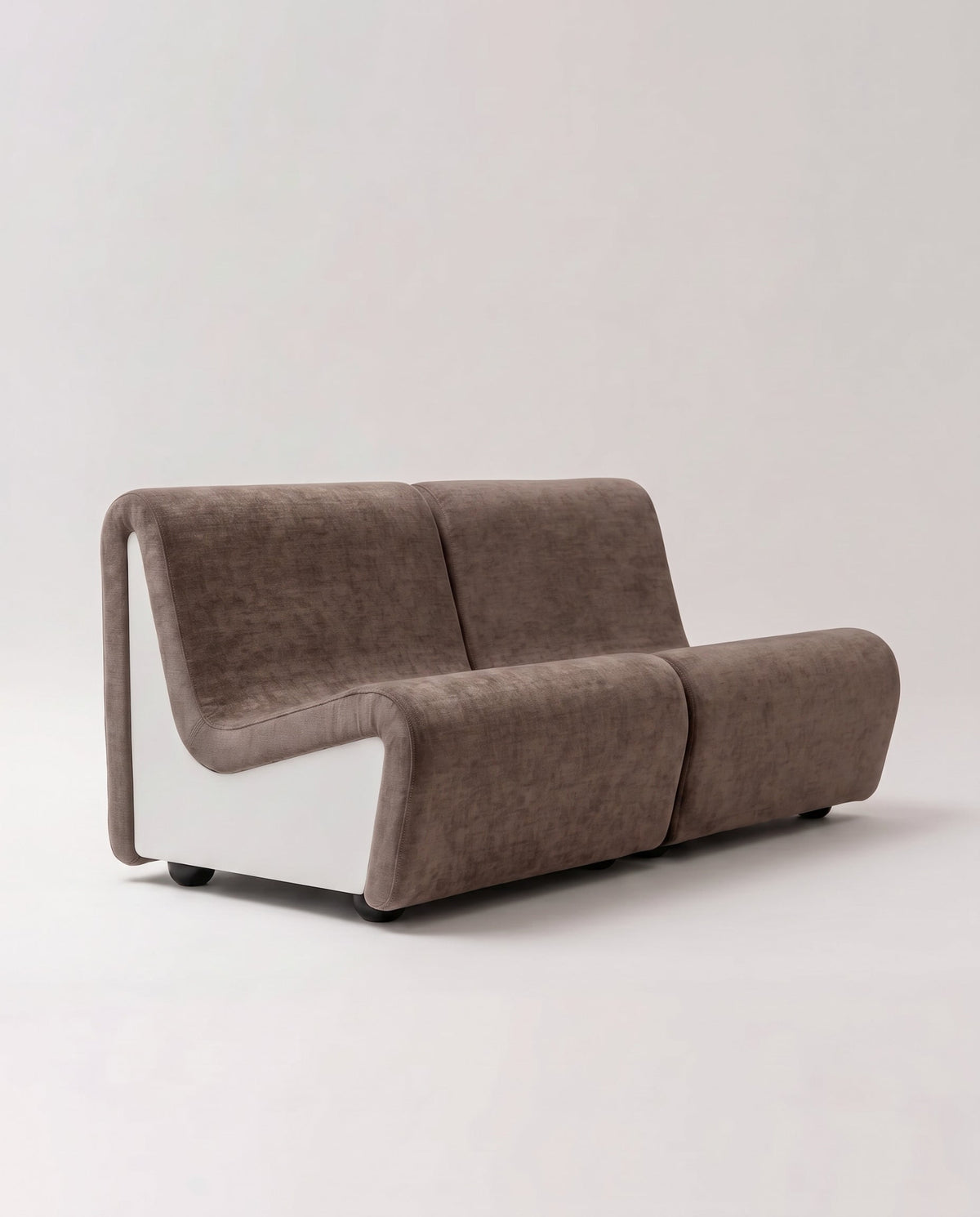 Dialogue 2 seat sofa in brown fabric and white lacquered wood side panels