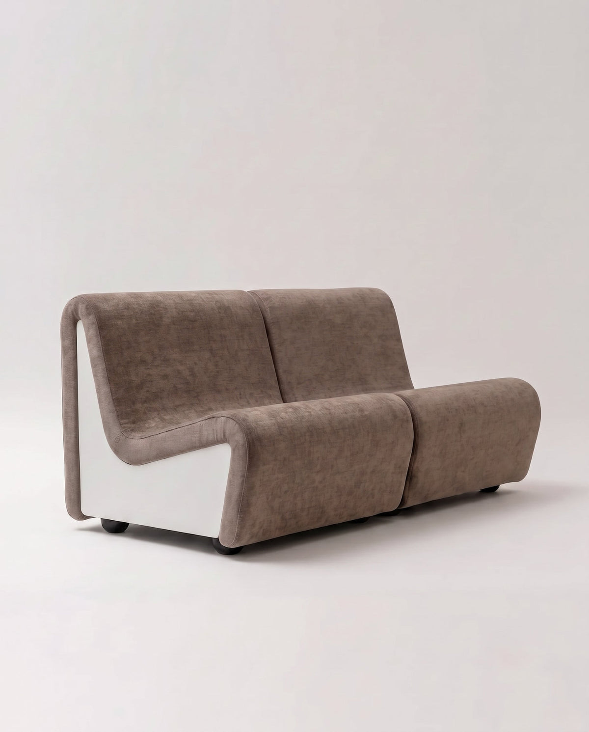 Dialogue 2 seat sofa in color elephant fabric and white lacquered wood side panels