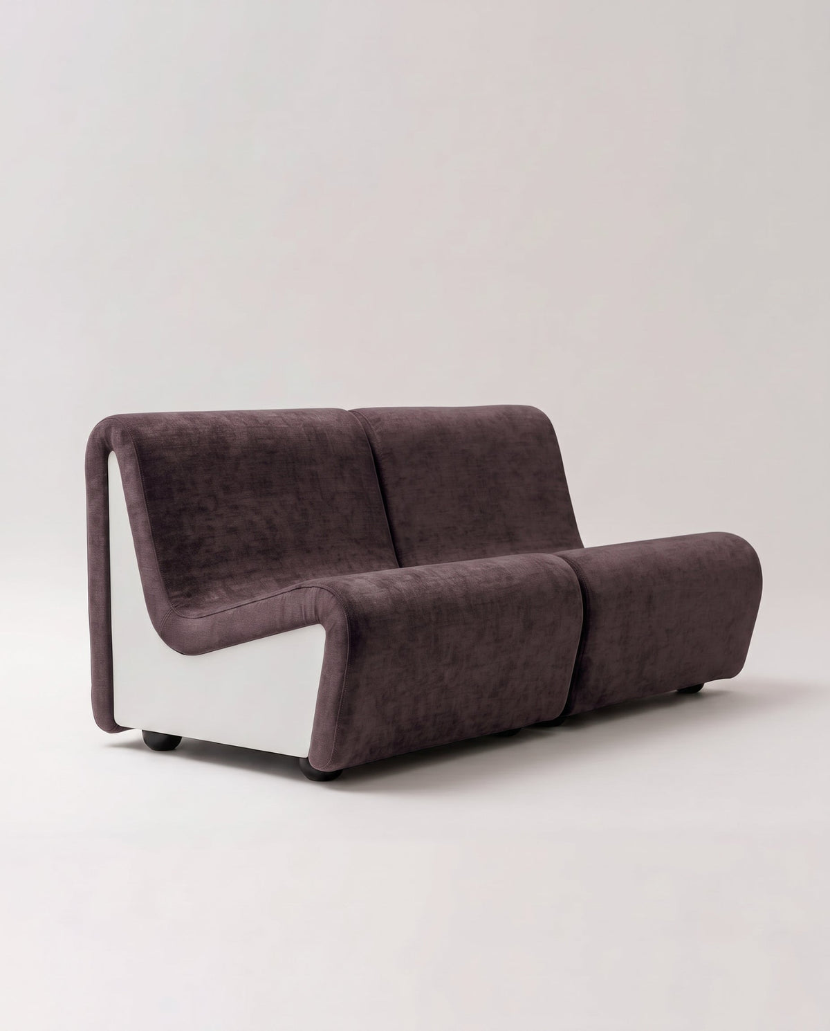 Dialogue 2 seat sofa in fabric and white lacquered wood side panels