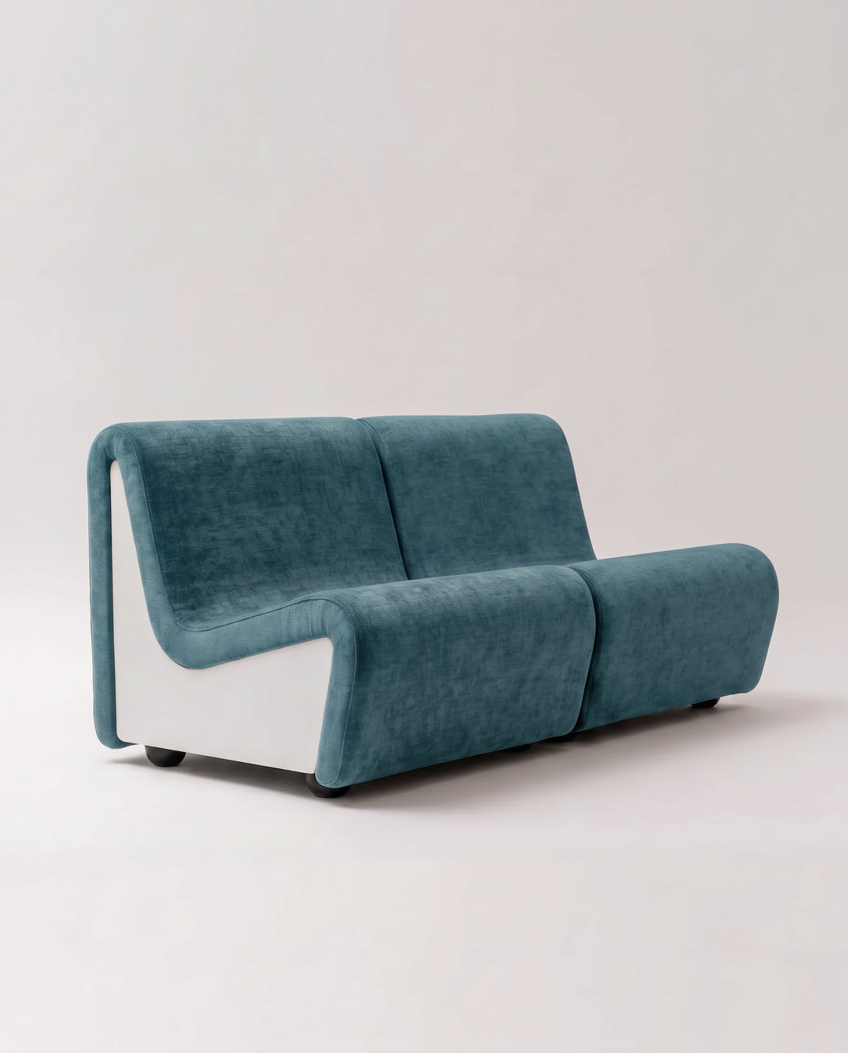 Dialogue 2 seat sofa in blue fabric and white lacquered wood side panels