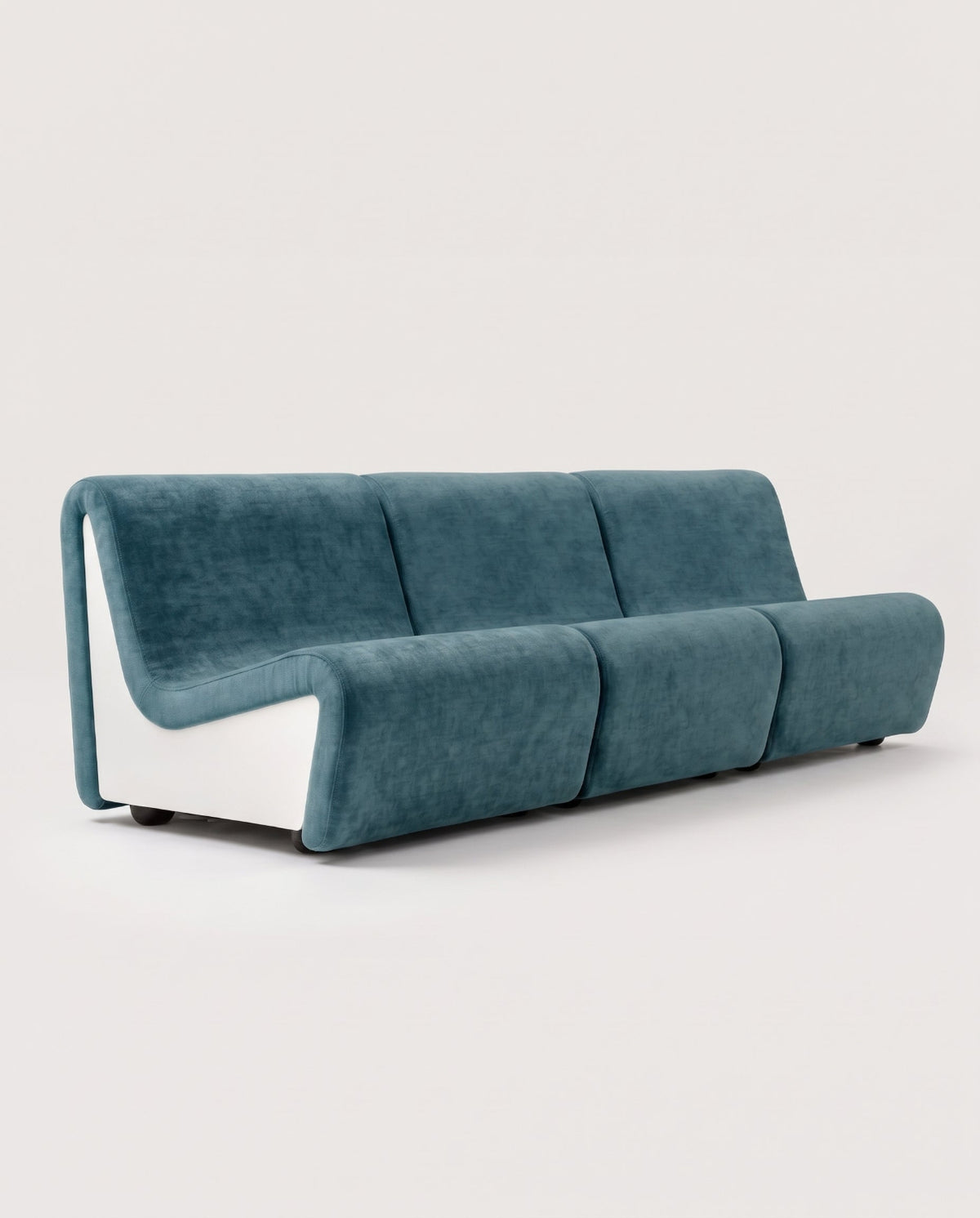 Dialogue 3-seat sofa in turquoise fabric and white lacquered wood side panels