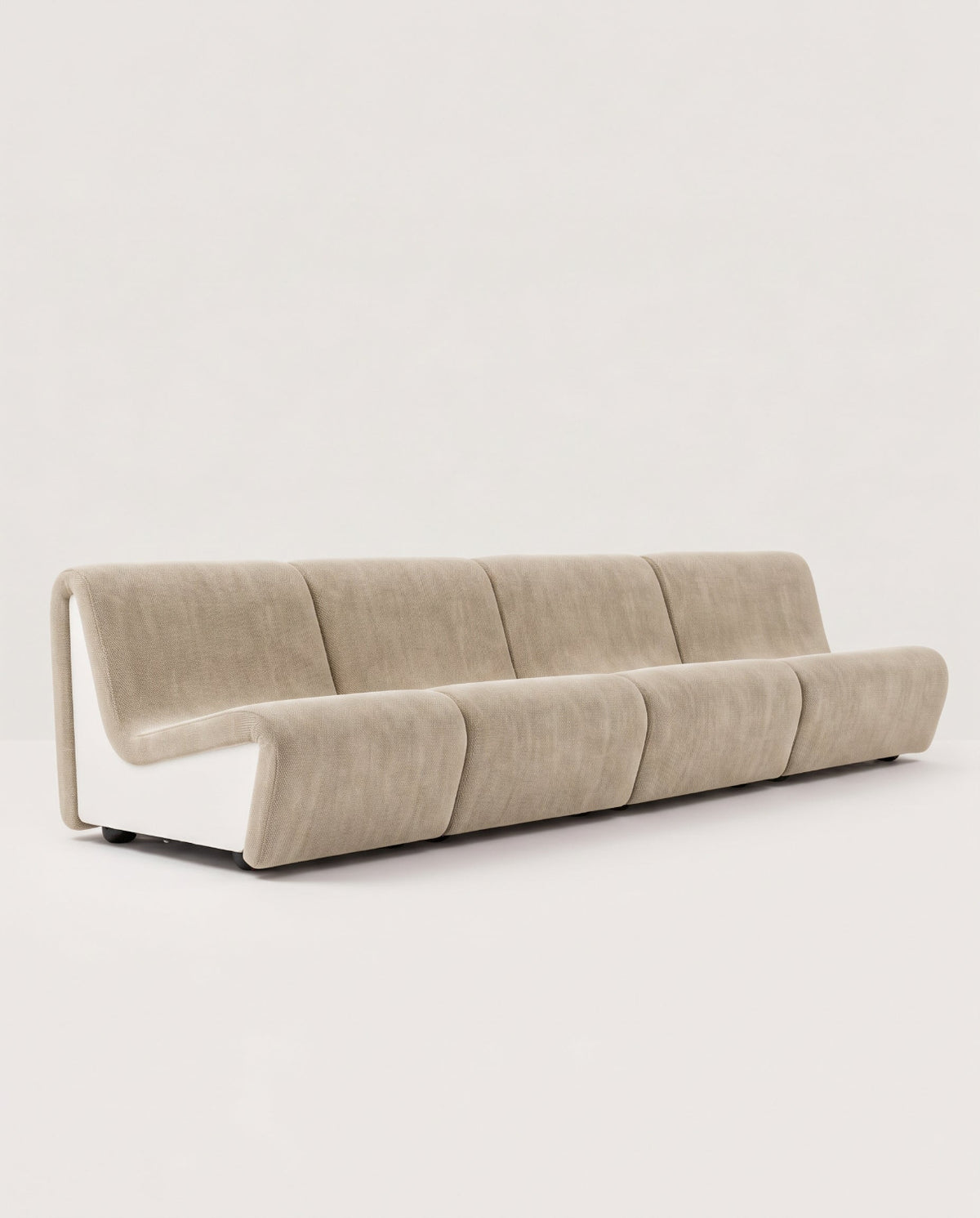 Dialogue 4-seat sofa in linen fabric and white lacquered wood side panels
