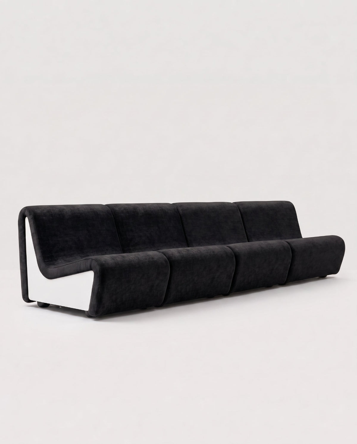 Dialogue 4-seat sofa in black fabric and white lacquered wood side panels