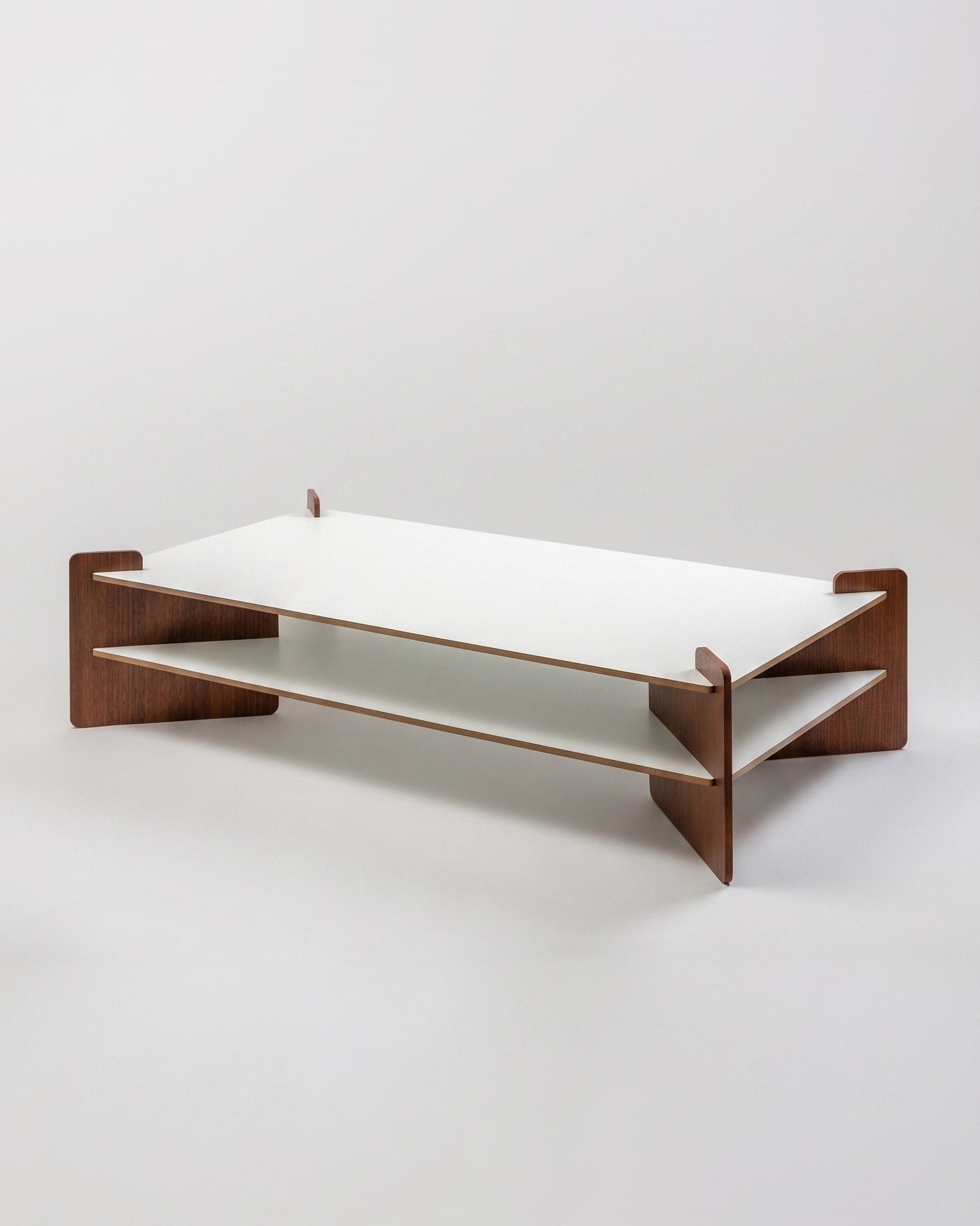 TU-TU coffee table with horizontal white laminate panels and vertical panels in varnished walnut veneer by Turenne Chevallereau (1968)