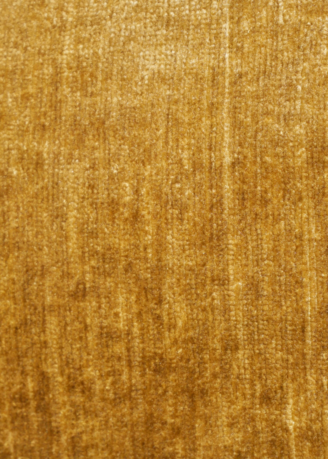 Texture of the gold Italian fabric used for the decorative cushion